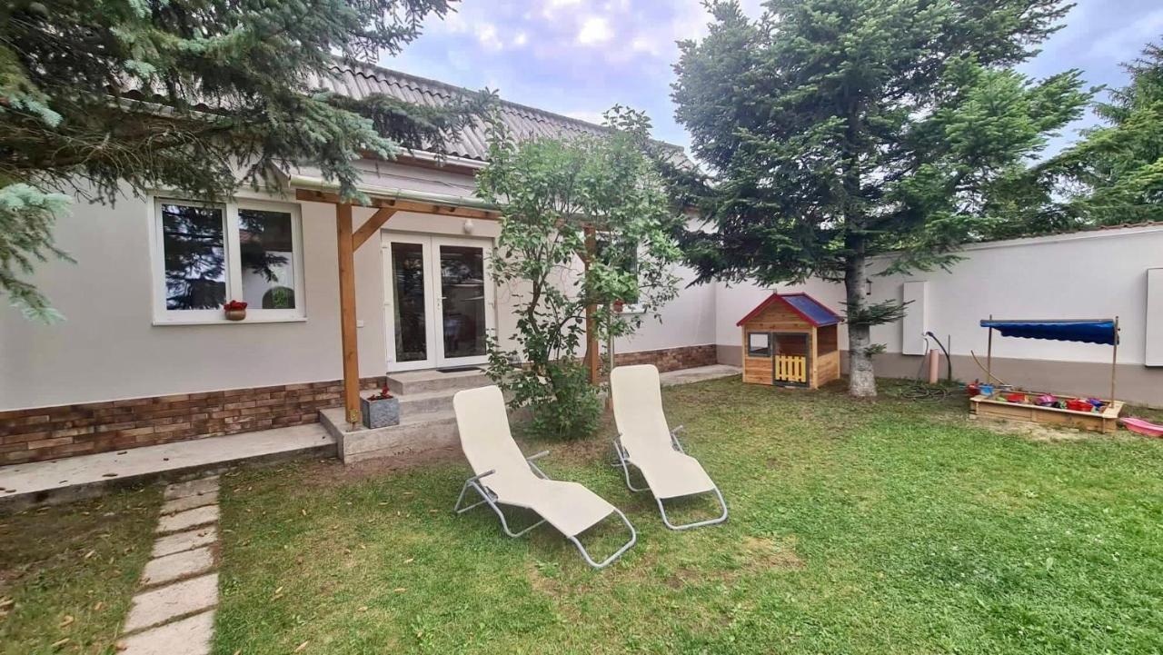 Apartamento Életvirág Vendéglak Egerszalók Exterior foto
